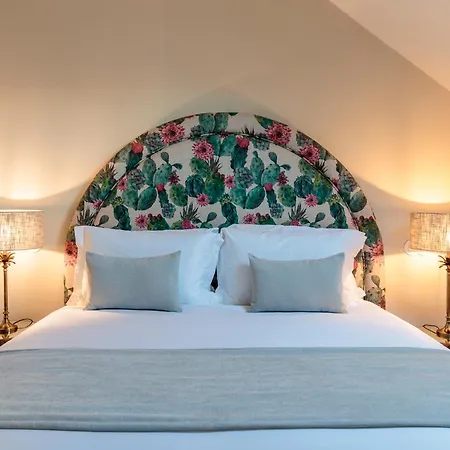 Dear - Valmor Palace 4* Lisbon