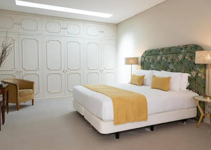 Gæstehus Dear - Valmor Palace 4*