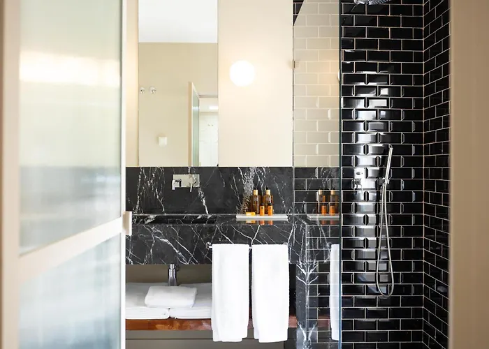 Gæstehus Dear - Valmor Palace Lisboa